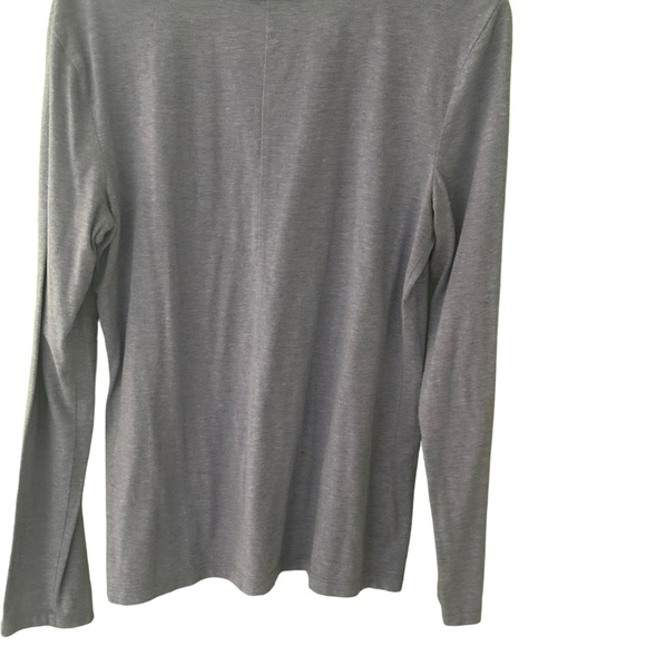 💚Victoria’s Secret long sleeve - Picture 4 of 4